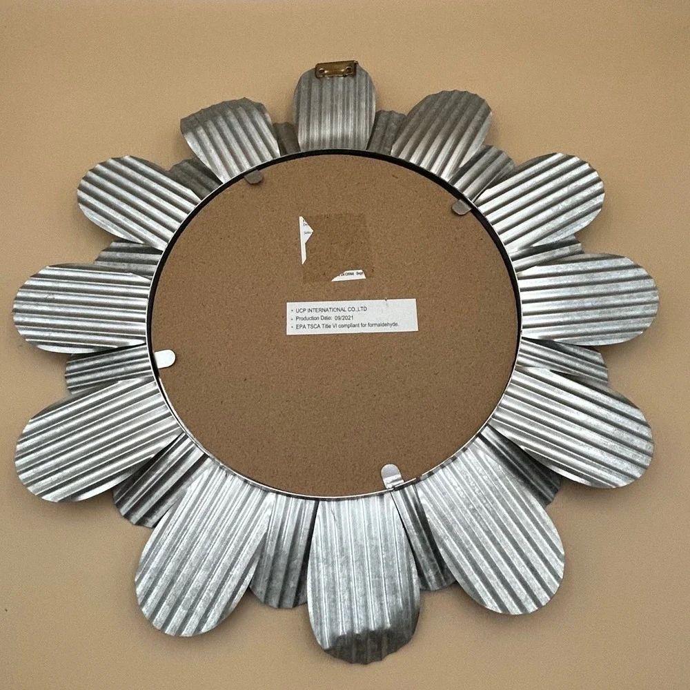 Galvanized Metal Flower Wall Mirror Rustic Farmhouse Corrugated Petals 13.5in